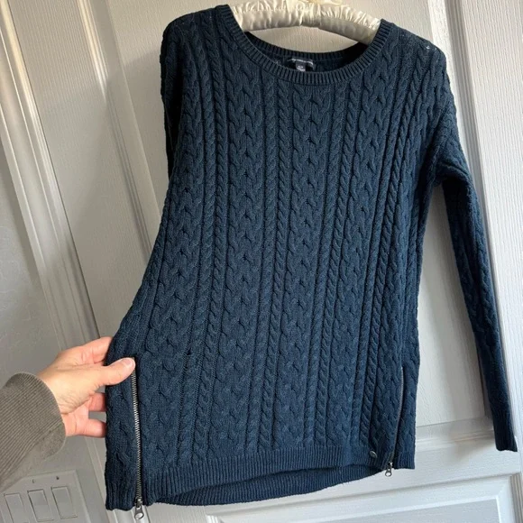 American Eagle Sweater Lightweight Blue Cable Knit Crewneck Zipped Sides Sz M - Picture 5 of 13